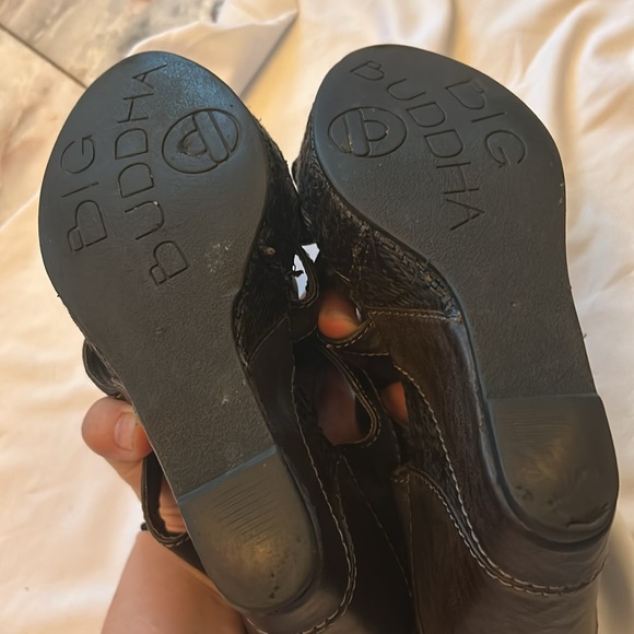 Big Buddha brown wedges in size 7.5 - Picture 6 of 9
